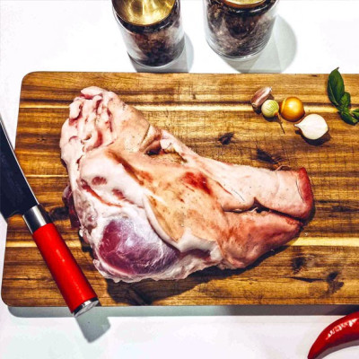 Pork head meat - excellent fresh pork head | super-steak.com