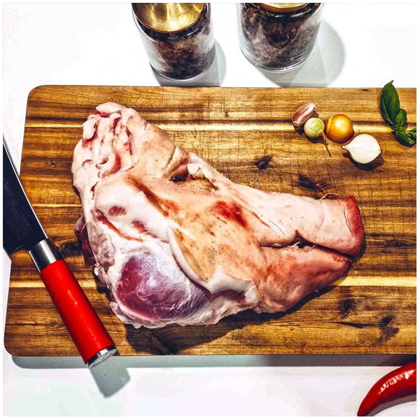 Pork head meat - excellent fresh pork head | super-steak.com