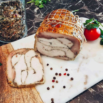 Geflügelroulade – zartes und saftiges Geflügelfleisch | super-stek.pl