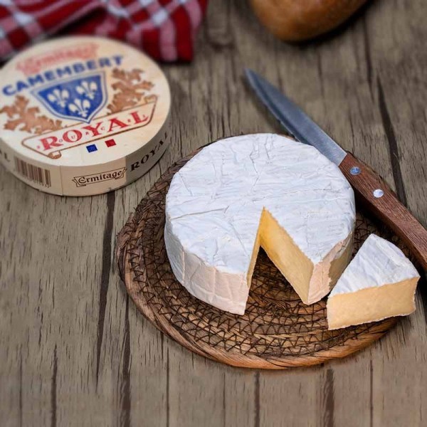 Ermitage Royal Camembert cheese – creamy and full of flavor | super-stek.pl