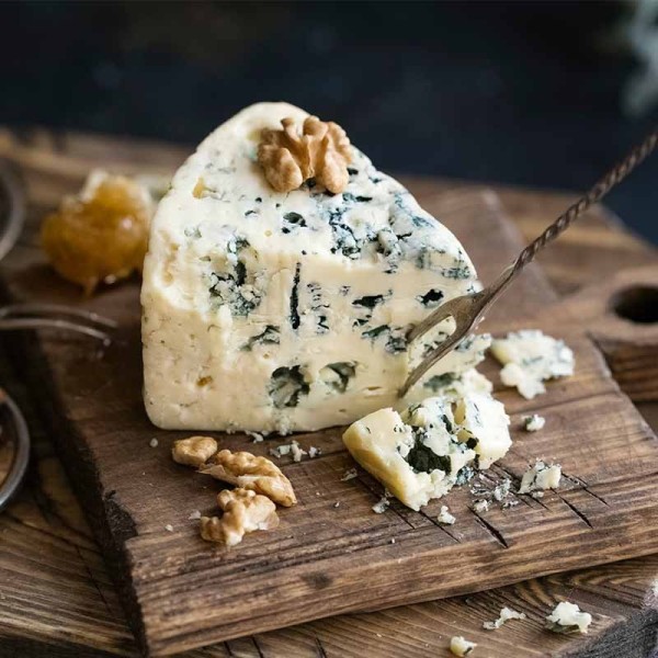 Danish Blue Cheese Danablu – the best blue cheese from Denmark | super-stek.pl