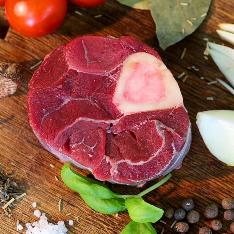 Ossobuco z jelenia - gicz jelenia z kością, doskonała do duszenia