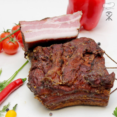 Einzigartiger Schinkenspeck, der im Schornstein geräuchert wird – hausgemachte Wurstwaren | Shop super-stek.pl
