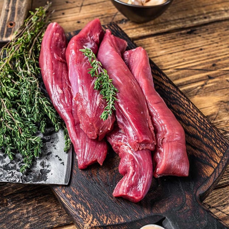 Polędwiczka jagnięca GRASS-FED, naturalna jagnięcina z Nowej Zelandii, opakowanie próżniowe, mięso premium, bez dodatków