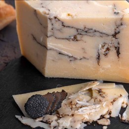 Pecorino Tartufo – luksusowy ser owczy z truflami do deski serów | super-stek.pl
