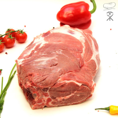 Pork neck with bone - ideal meat for grilling and roasting | super-stek.pl