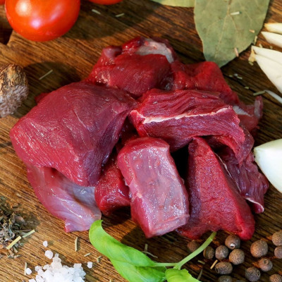 Mięso drobne klasy II z jelenia – naturalna dziczyzna | super-stek.pl