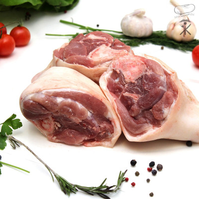 Schweinshaxe – saftiges Fleisch für Braten | super-stek.pl