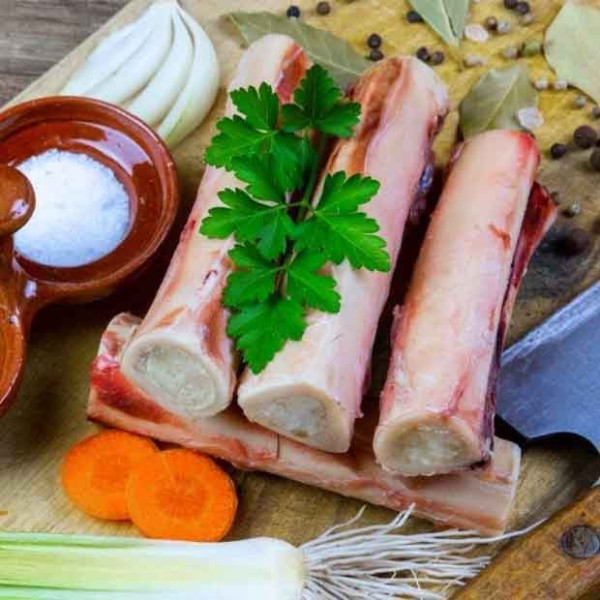 Markknochen vom Hirsch – ideal für Brühe und Saucen | super-stek.pl